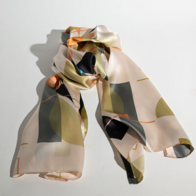 Συλλεκτικό ολομέταξο μαντήλι "Diving Into The Unknown", Amy Hutcheson