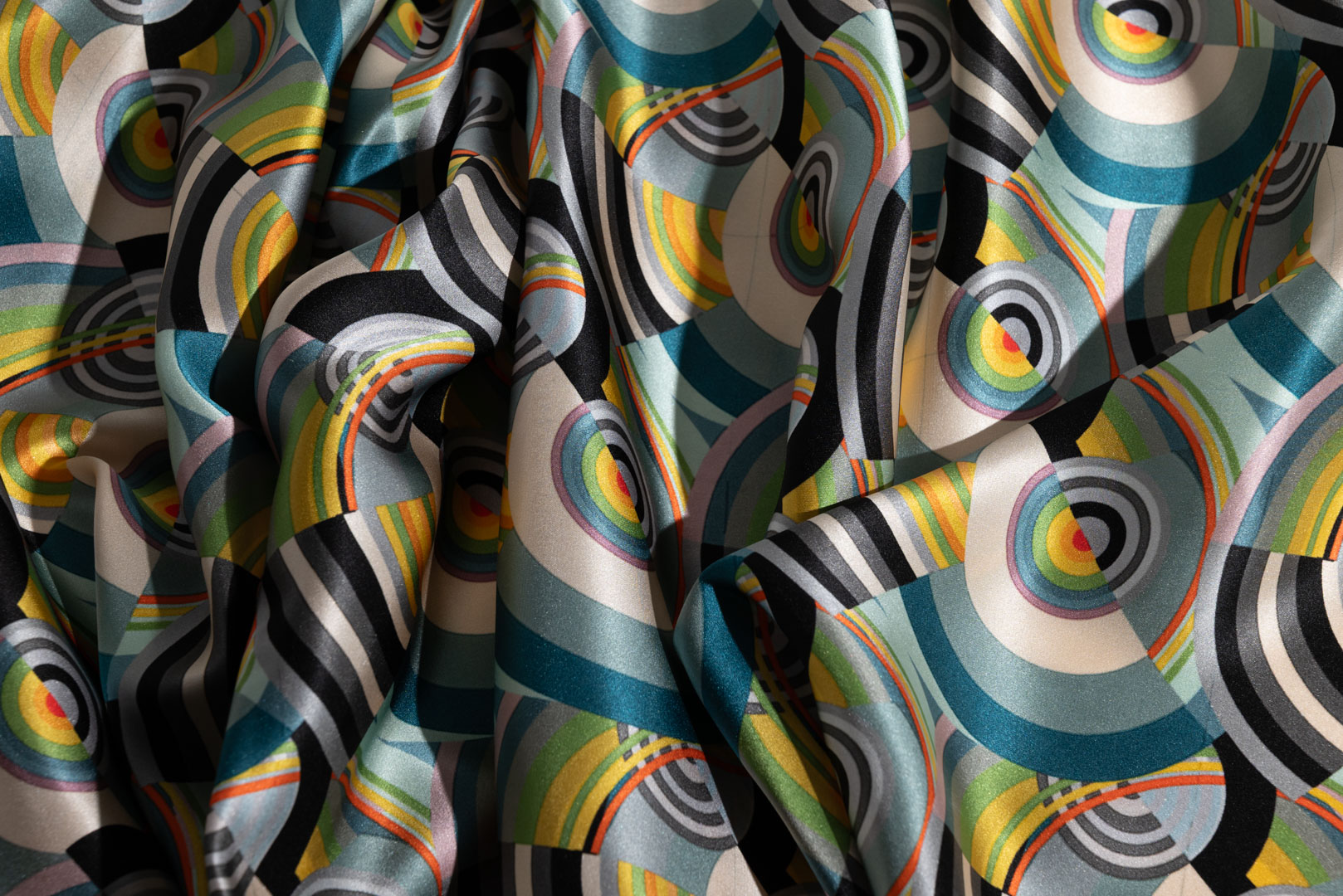 Συλλεκτικό ολομέταξο μαντήλι "Rhythm No3", Robert Delaunay (2)